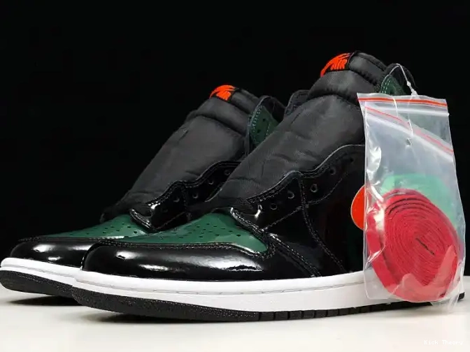 Kicktheory Air SoleFly High Black x Orange-Fir AV3905-038 Team Jordan Retro OG 1 0524
